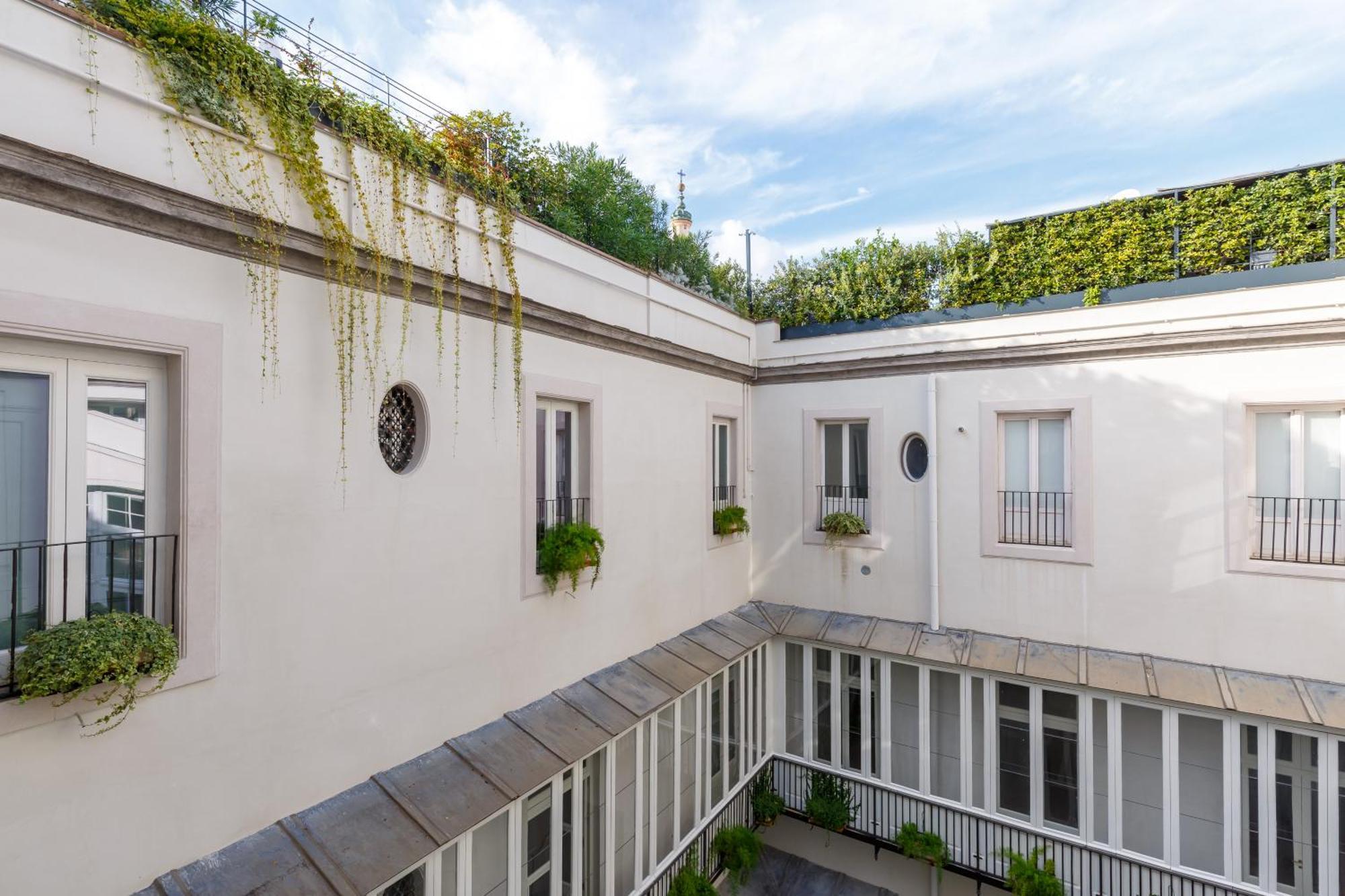 Dimora Doria D'angri Bed & Breakfast Napoli