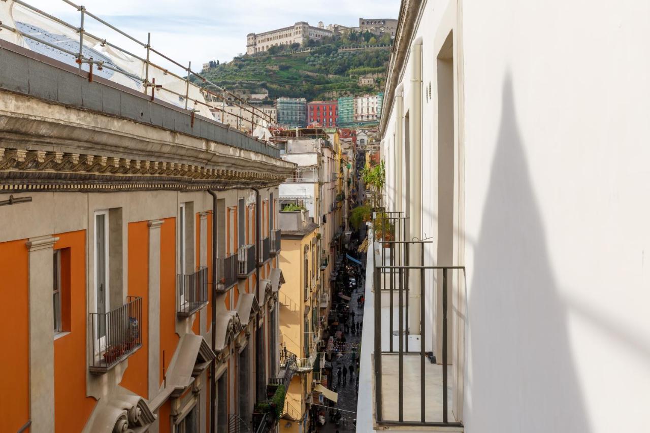 Dimora Doria D'angri Bed & Breakfast Napoli